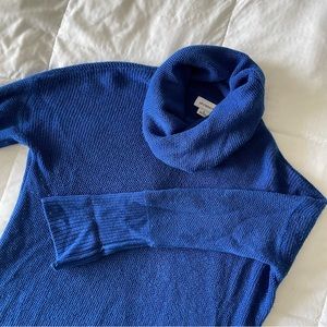Liz Claiborne Turtleneck Sweater